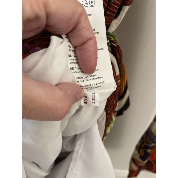 Madeleine Fun Floral Long Sleeved Dress Size 10 NWT - Picture 8 of 9